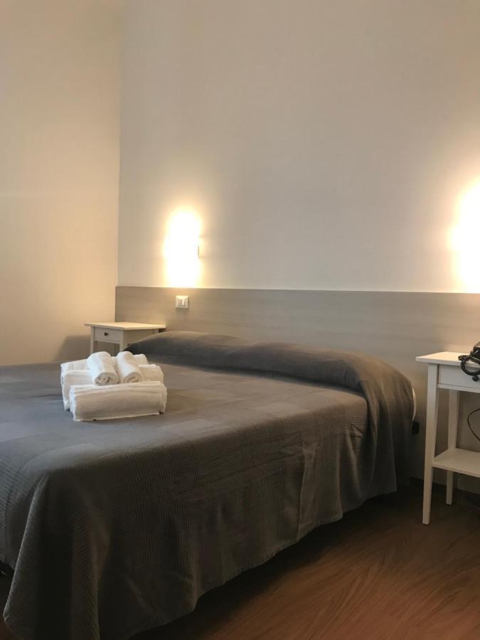 Hotel Augustus Milano Marittima Exterior photo