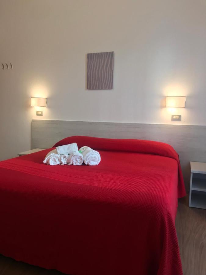 Hotel Augustus Milano Marittima Exterior photo
